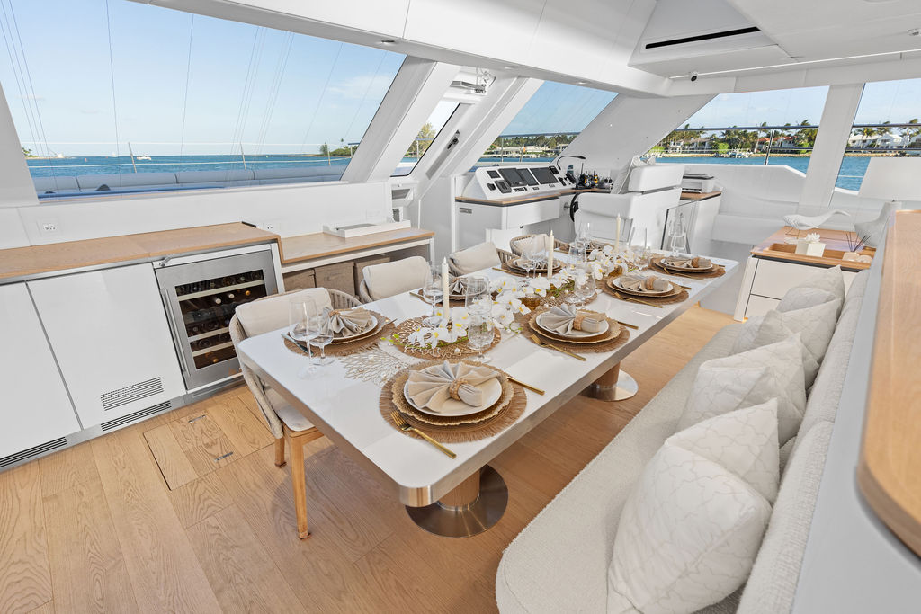 Dining with wine cooler