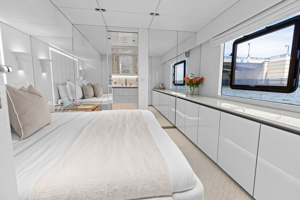 Master suite portside view