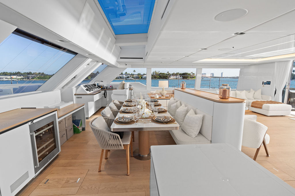 Saloon dining with skylight